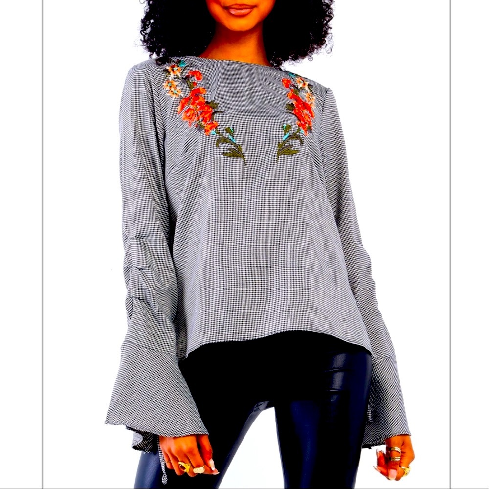 Houndstooth Print Shirt w Floral Embroidery